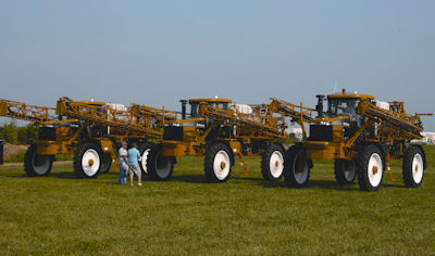 AGCO Launching RG700 Self-Propelled RoGator Sprayer For Fall 2013