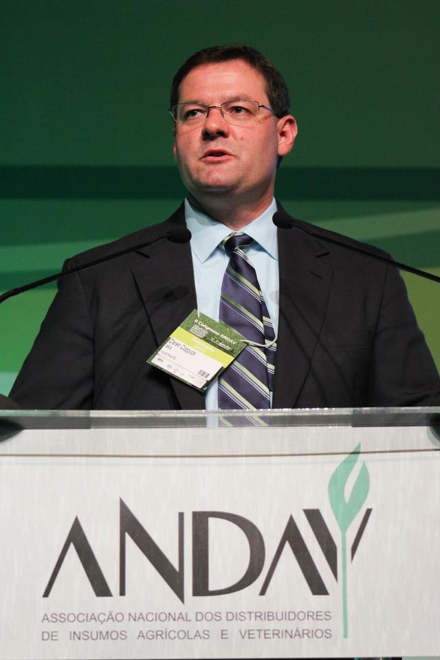 ARA President Coppock Speaks To Ag Retailers In Brazil