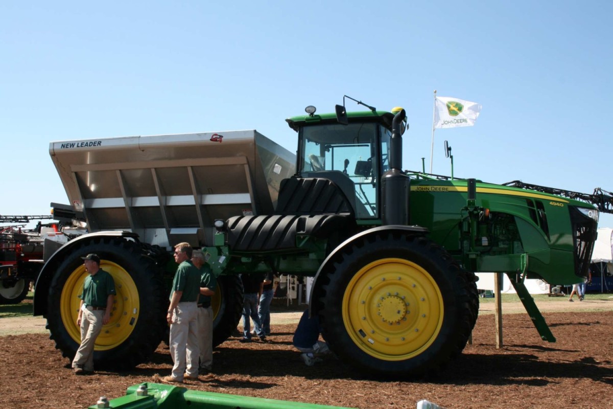 Precise,  Productive Spreaders