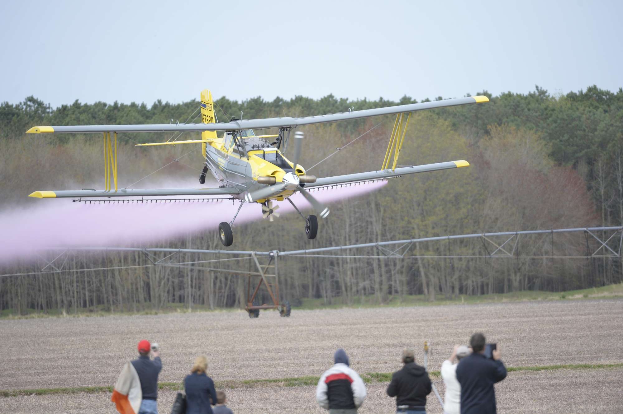 Aerial Applicators Seeding Cover Crops, Nourishing Soil This Late Summer and Early Fall