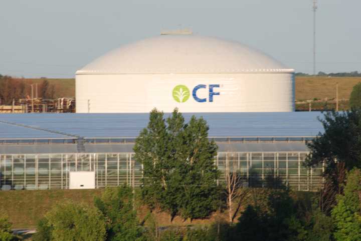 U.S. Agriculture Secretary Hopes Fertilizer Companies Will Not Take Advantage of Ukraine Crisis