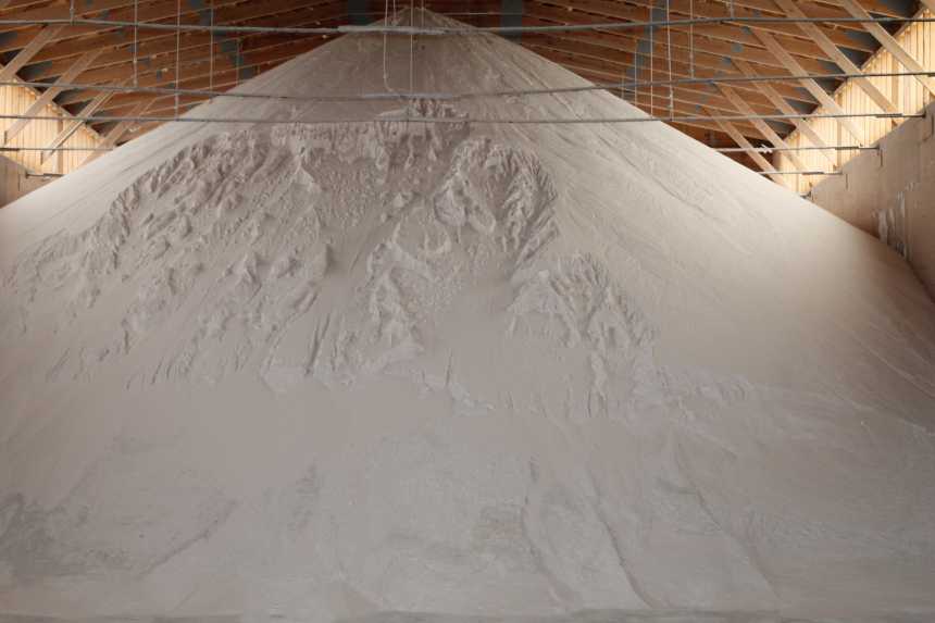 Fertilizer Bracing For Slower Demand In 2015