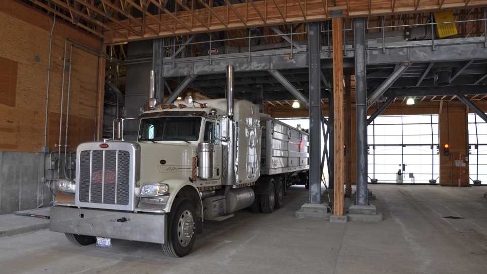 Wilbur-Ellis Miller, SD Load Out Area View