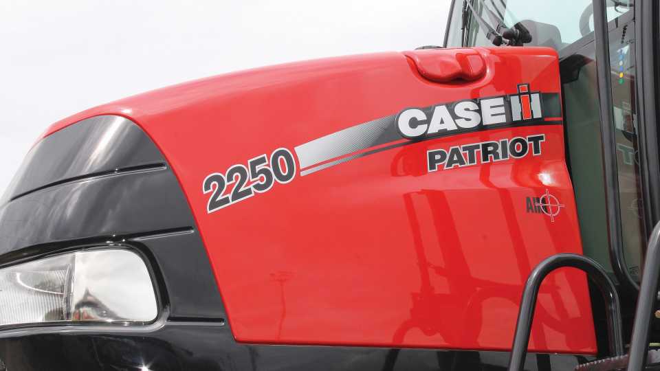 Case IH Patriot 2250 Hood