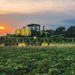 R4023 Sprayer, John Deere