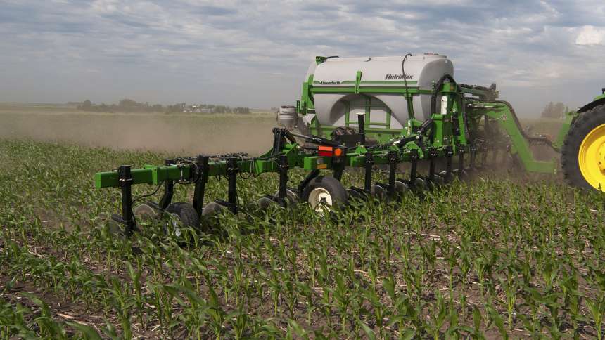 Unverferth Introduces NutriMax Liquid Fertilizer Applicator