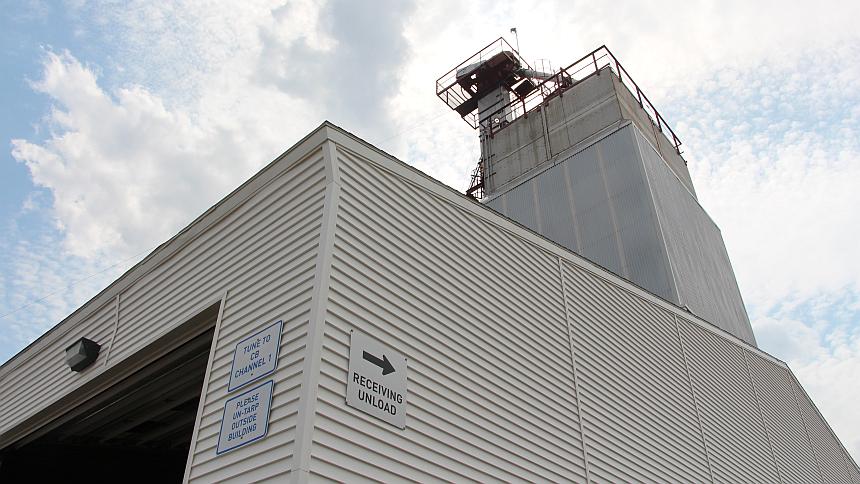 Report: 2015 U.S. Crop Protection Sales Down 3.5%