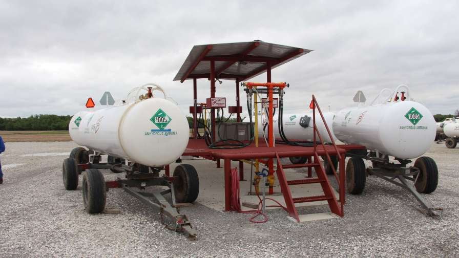 Ag Economy Barometer: Farmers Concerned About Rising Fertilizer Costs, Supply Chain Disruptions