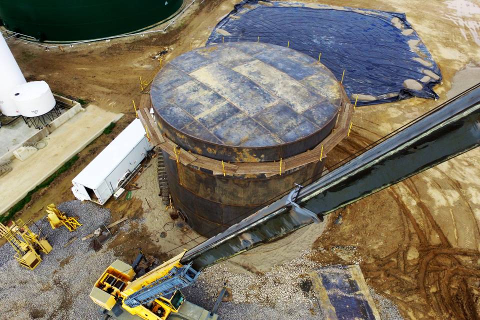 Construction-phase-of-new-tanks-continues.