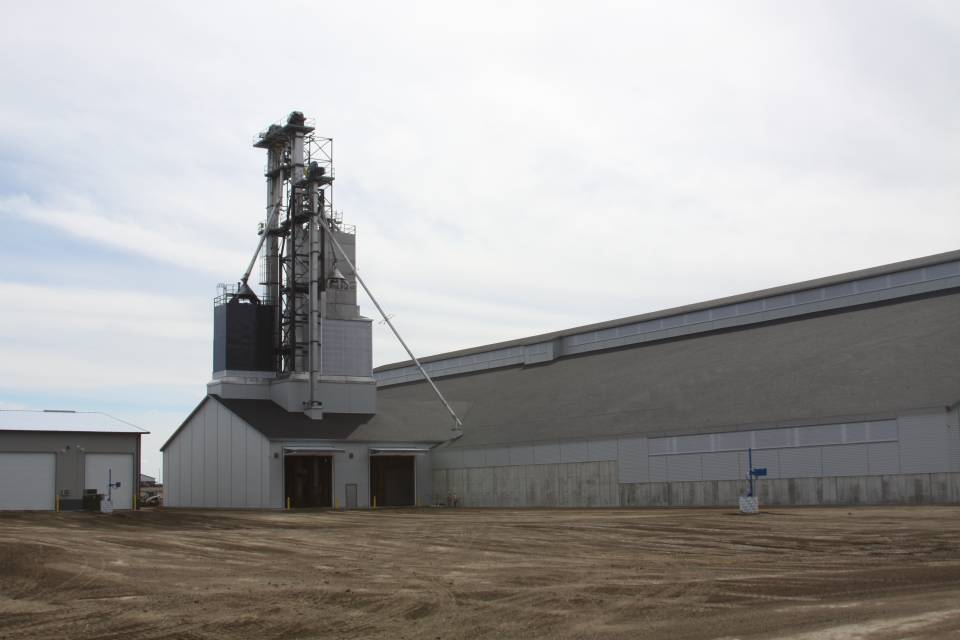 The-load-out-system-recently-achieved-5000-tons-of-production-in-a-day.
