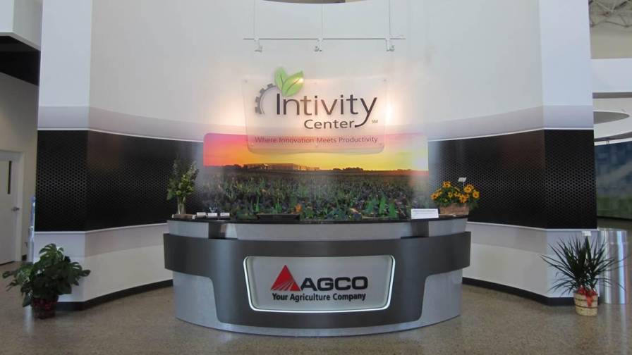 FrontDeskatIntivityCenter