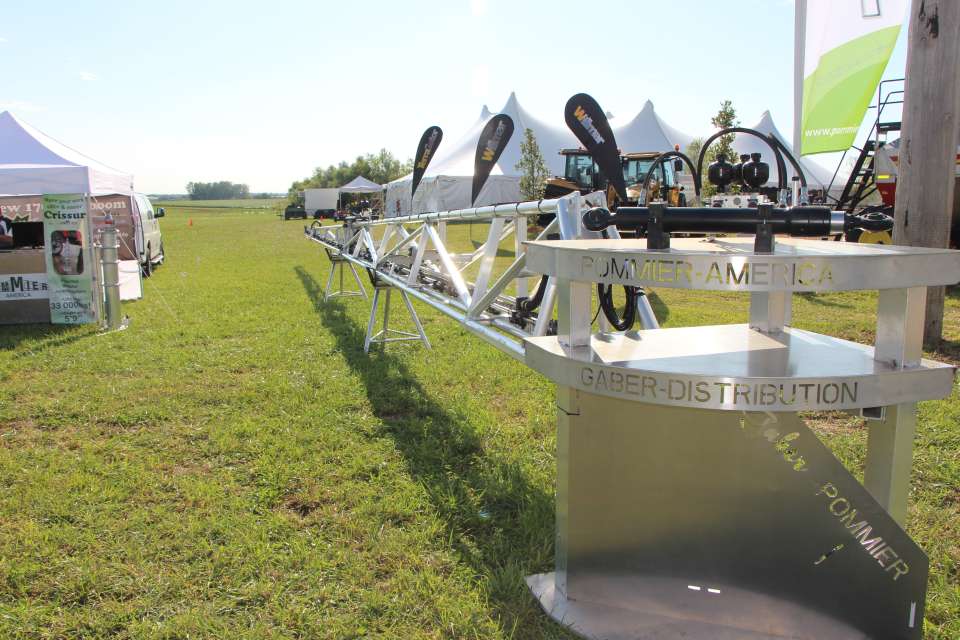Pommier-America-170-foot-boom