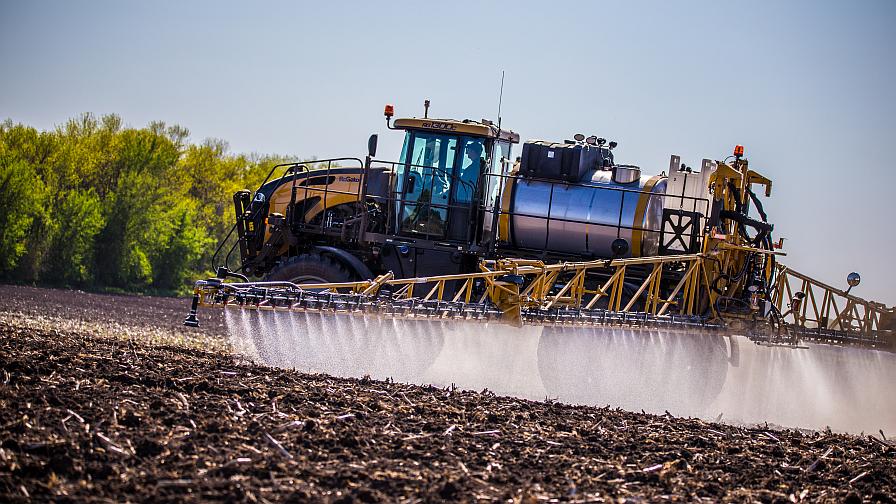 AGCO Intros New RoGator C Series Sprayers