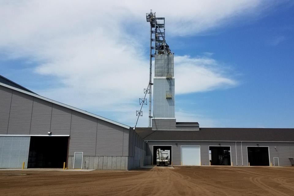 Colton-Exterior