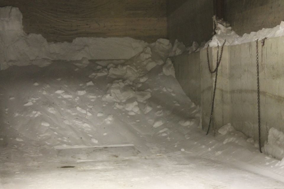 Urea-bin