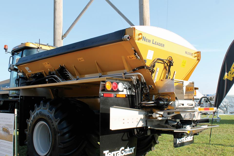 TerraGator-C-Series-fitted-with-a-dry-box