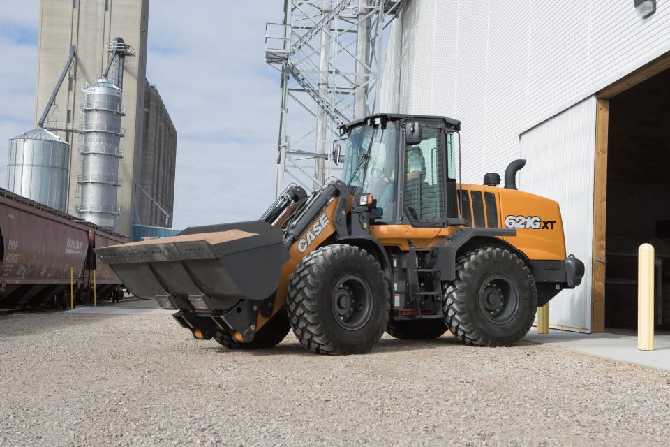 Manufacturers Stress Visibility, Productivity in Designs of New Front-End Loaders