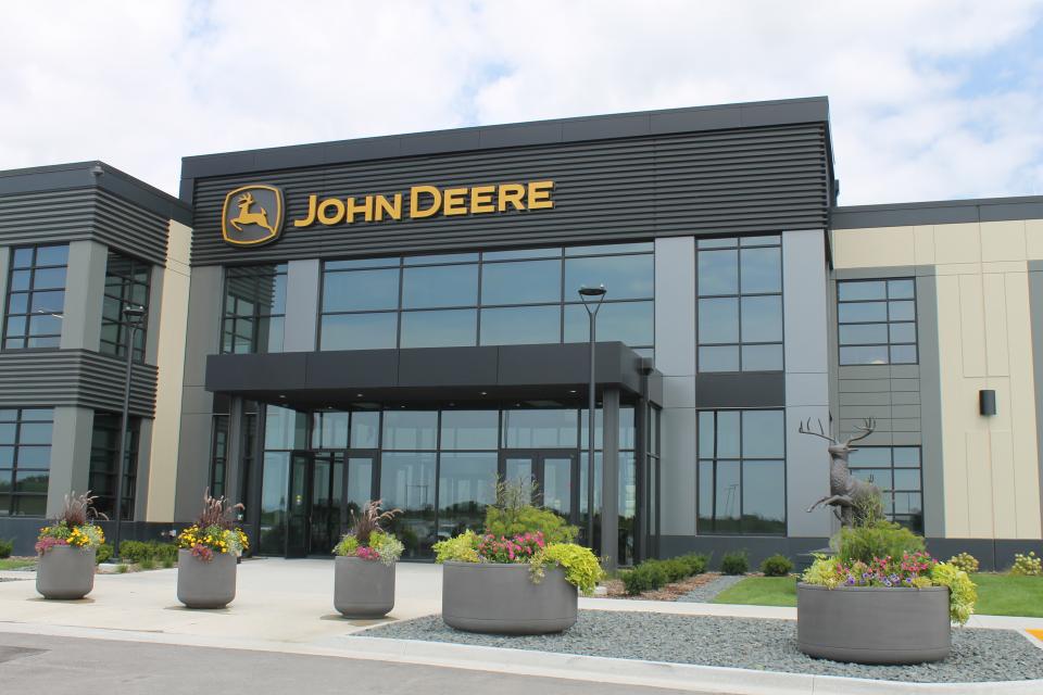 John Deere Looks to the Future by Remembering the Past with New ISG Center