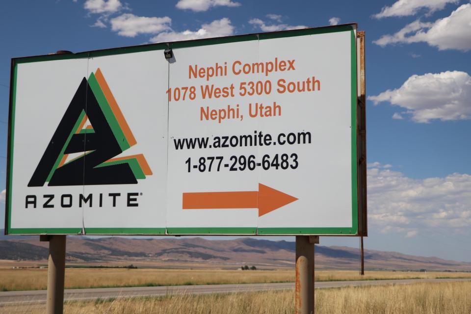Azomite sign