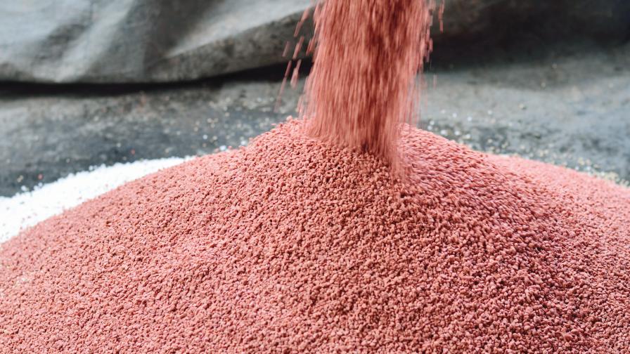 Phosphate fertilizer