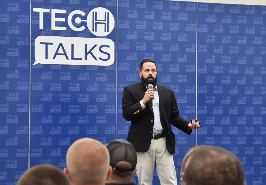 Check Out Photo Highlights from Tech Hub LIVE 2022!