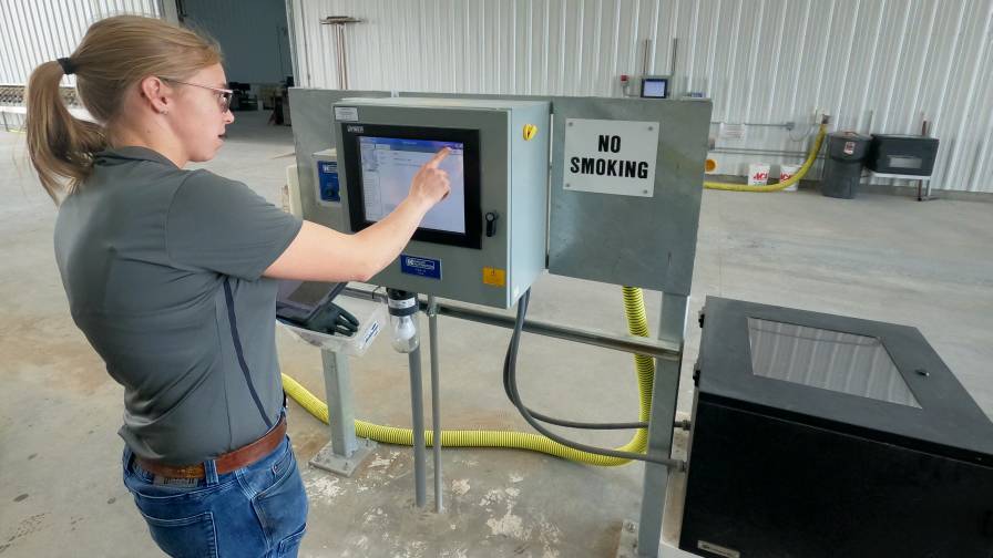 In-bay controls allow drivers to start and pause orders get notified when an air purge completes the load out. Photo Credit: Kahler Automation