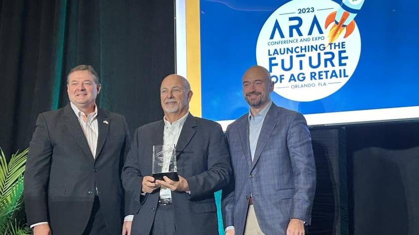 Agricultural Retailers Association Honors Joe Hodges with Lifetime Achievement Award