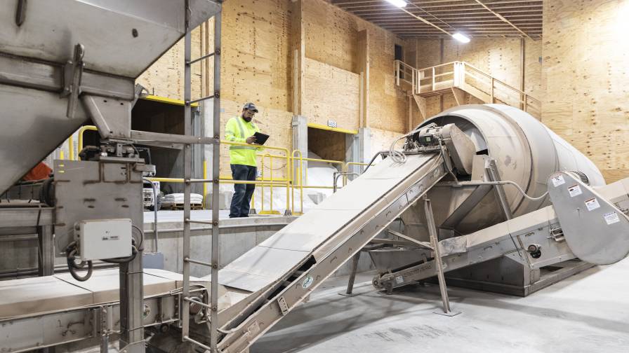 Fertilizer Mixing and Blending Systems: How Constant Innovation Is the Driving Force Behind Better Precision