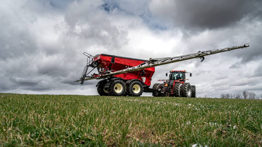 Salford Group Launches the AB640 90-Foot Air Boom Applicator