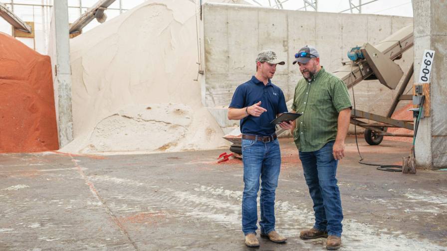 How Blending Software Optimizes Every Aspect of Ag Retail