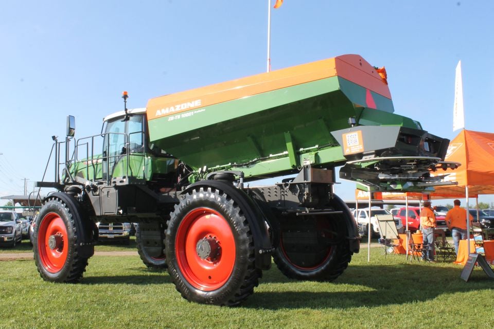 Agricultural Machinery Company AMAZONE Opens New Facility in El Dorado, KS
