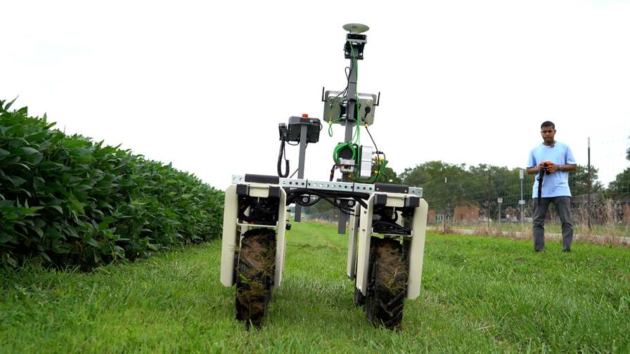 SIU Researchers Build Robot, AI to Detect Soybean Diseases Before Symptoms Appear